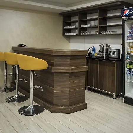 Hotel Lal