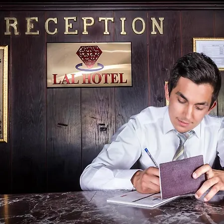 Hotel Lal 3*