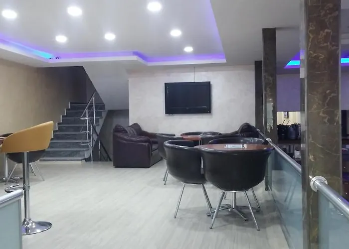 Lal Hotell 3*