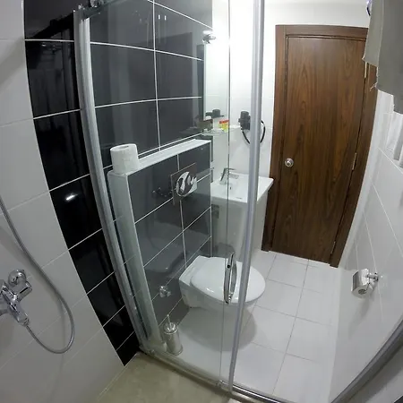 Lal Szálloda 3*